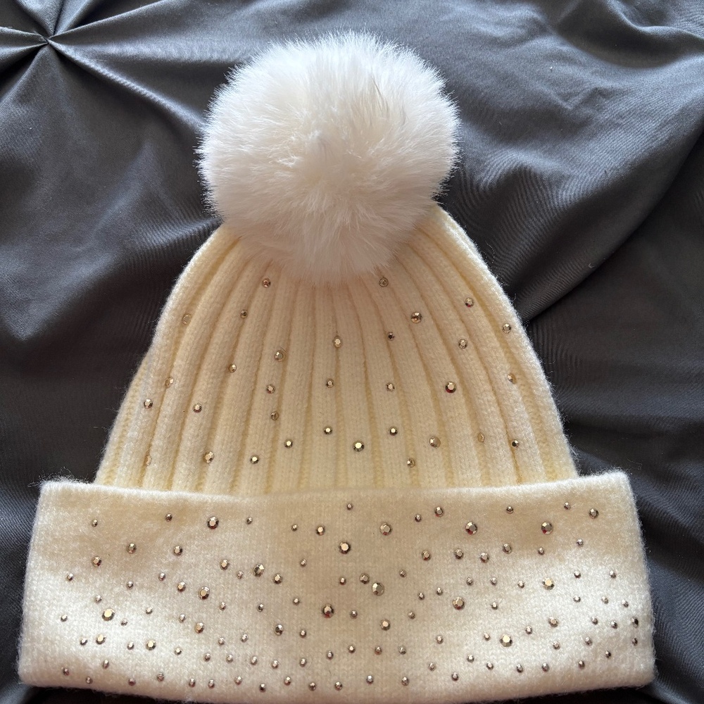 Joe fresh beaded touque